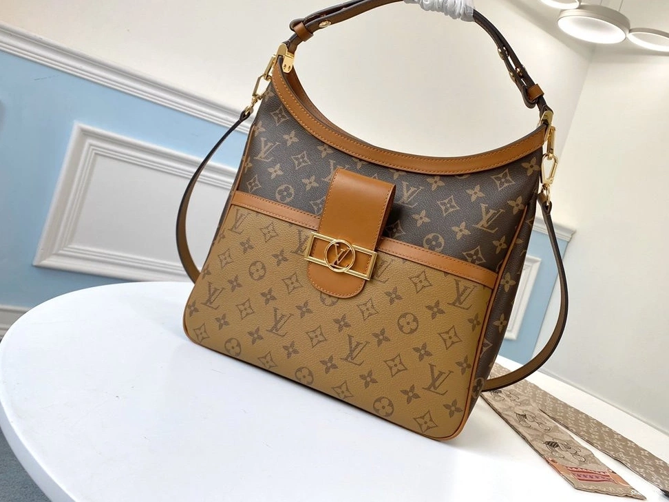 VUITTON LOUIS METIS 0713